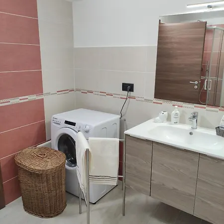 شقة A Casa Di Laura