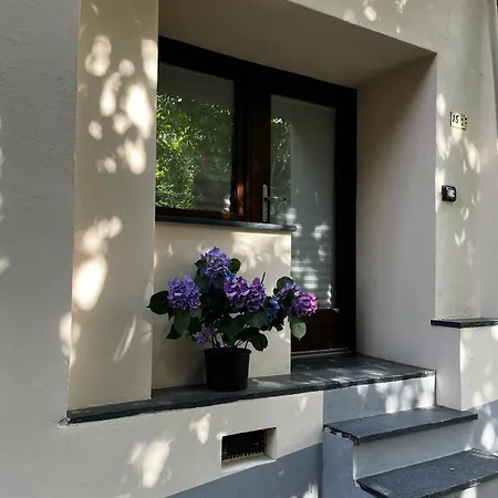 A Casa Di Laura Parella