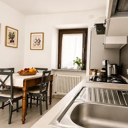 A Casa Di Laura Parella